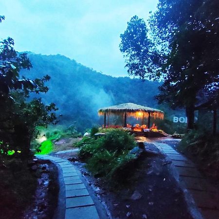 Paithalmala Holistic Stay Eco-Resort & Ayurvedic Retreat מראה חיצוני תמונה