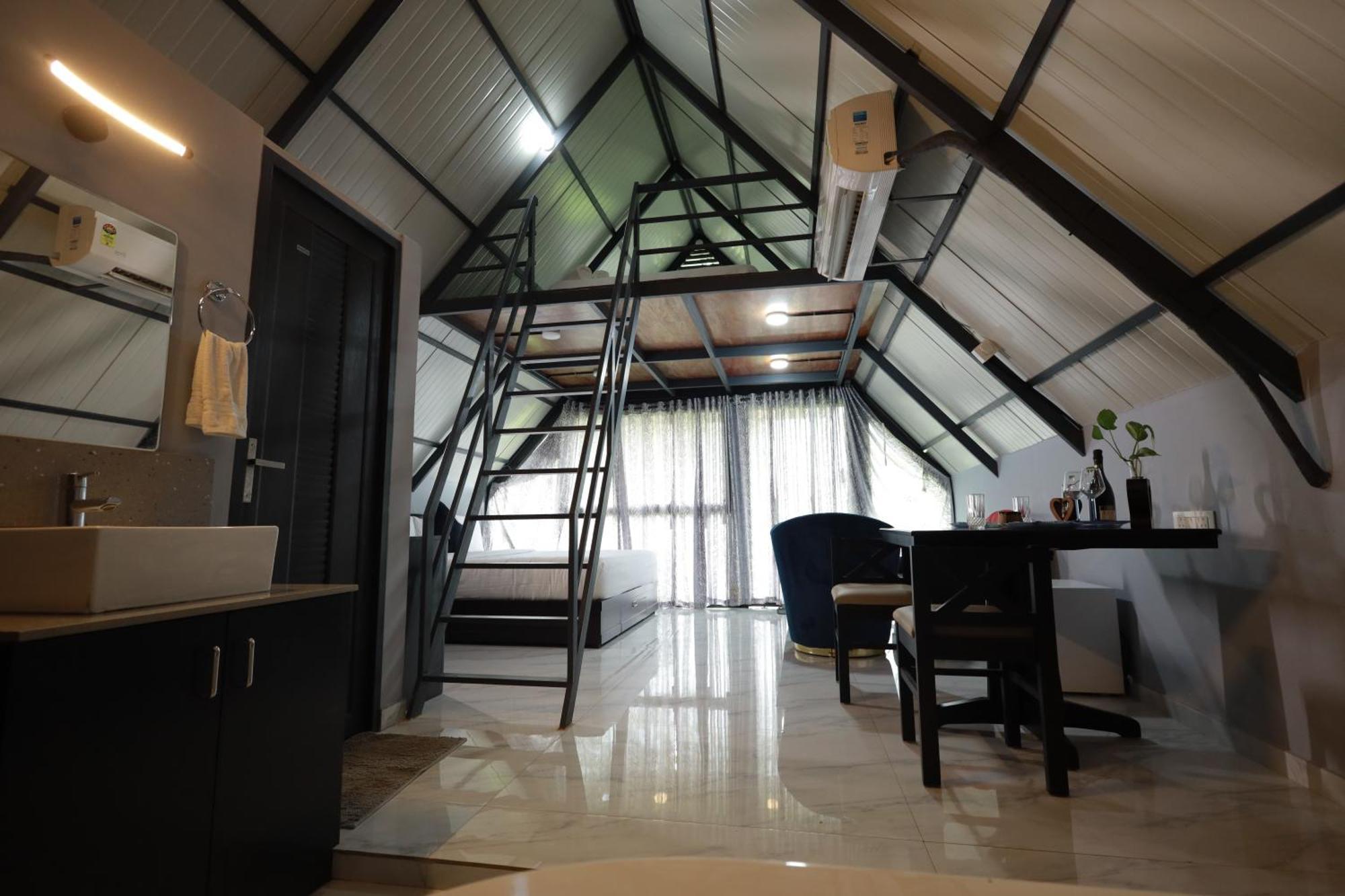 Paithalmala Holistic Stay Eco-Resort & Ayurvedic Retreat מראה חיצוני תמונה