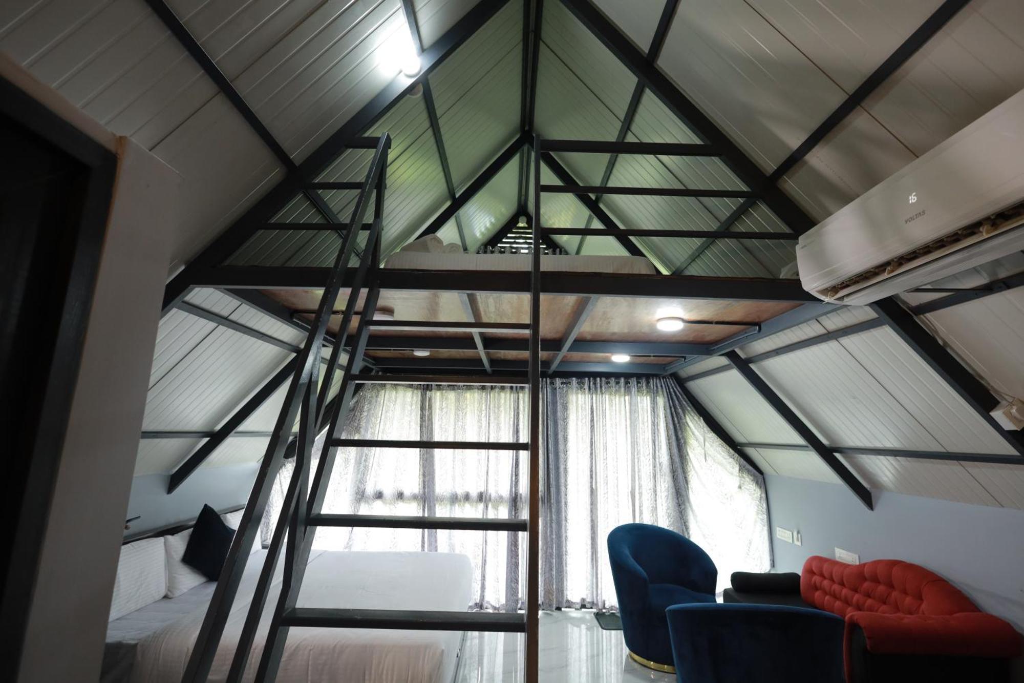 Paithalmala Holistic Stay Eco-Resort & Ayurvedic Retreat מראה חיצוני תמונה
