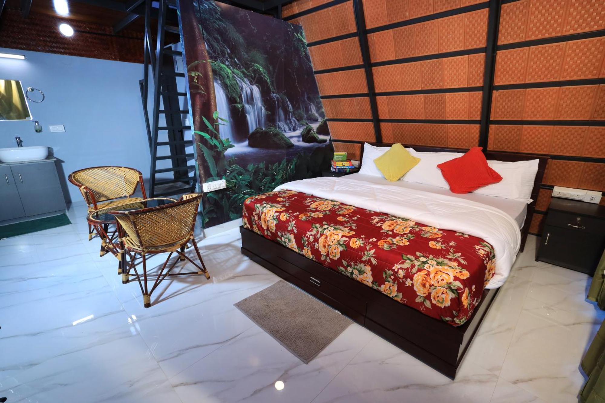 Paithalmala Holistic Stay Eco-Resort & Ayurvedic Retreat מראה חיצוני תמונה
